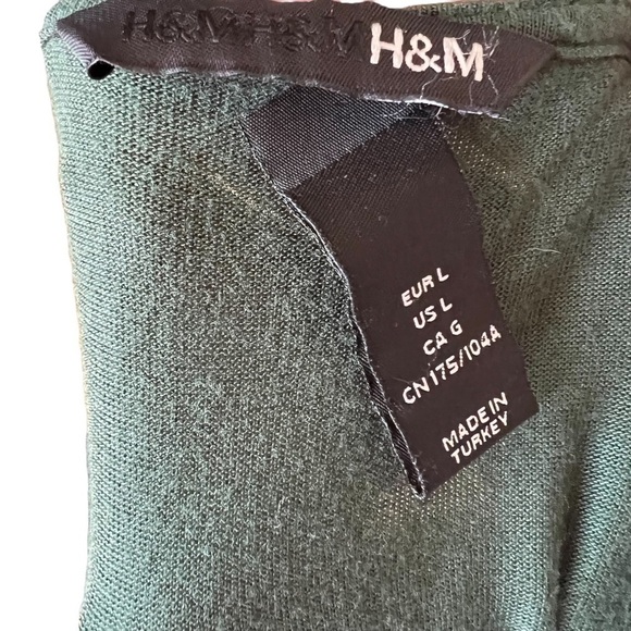 H&M Green Lace Trim Top - Picture 6 of 6